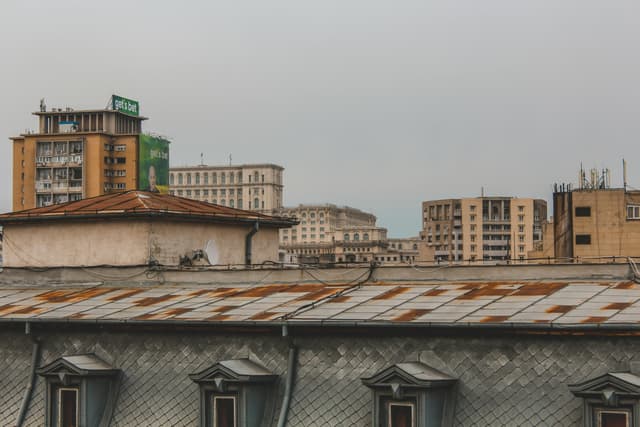 Cele mai atractive industrii pentru antreprenorii români