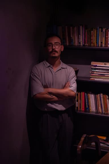 De ce pleacă tinerii români în străinătate în 2025