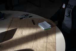 Modelul licenței: cum câștigi din inovație fără producție