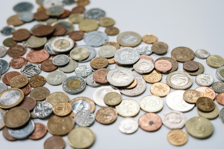 Cât de importantă e diversificarea canalelor de economisire