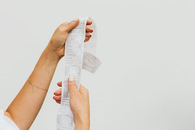 Costurile ascunse ale creditelor de consum: ce să verifici înainte