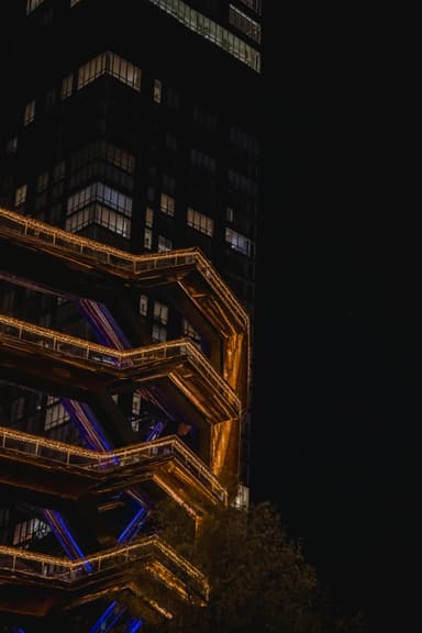 Investiții imobiliare în orașe mici: merită sau nu?