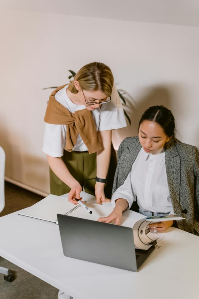 Incubator vs accelerator – unde îți aduci startupul mai eficient?