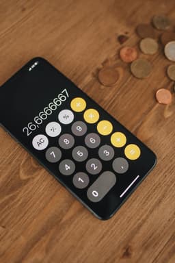Buget lunar digital: cum să-ți ții cheltuielile sub control cu aplicații mobile