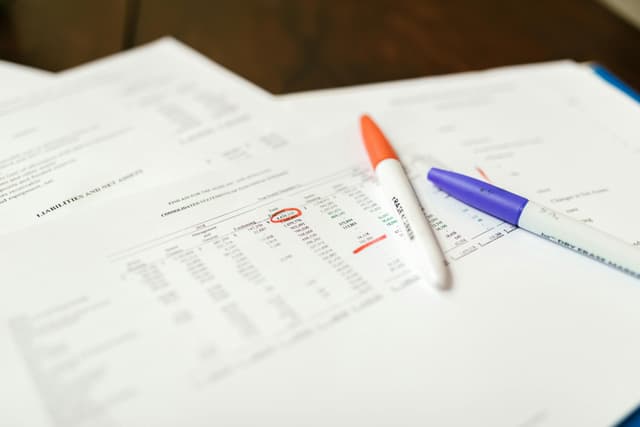 Diferența dintre active și pasive explicată pe înțelesul tuturor